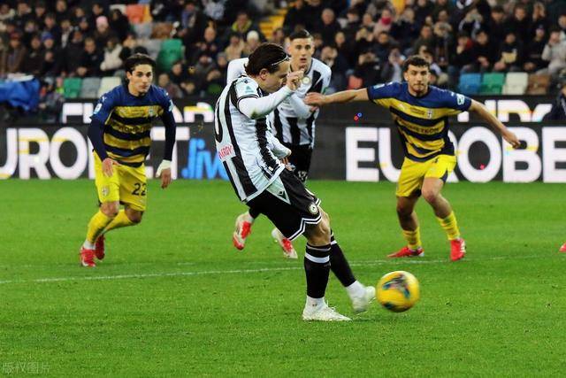 关于帕尔马在主场失利，保级形势岌岌可危的信息