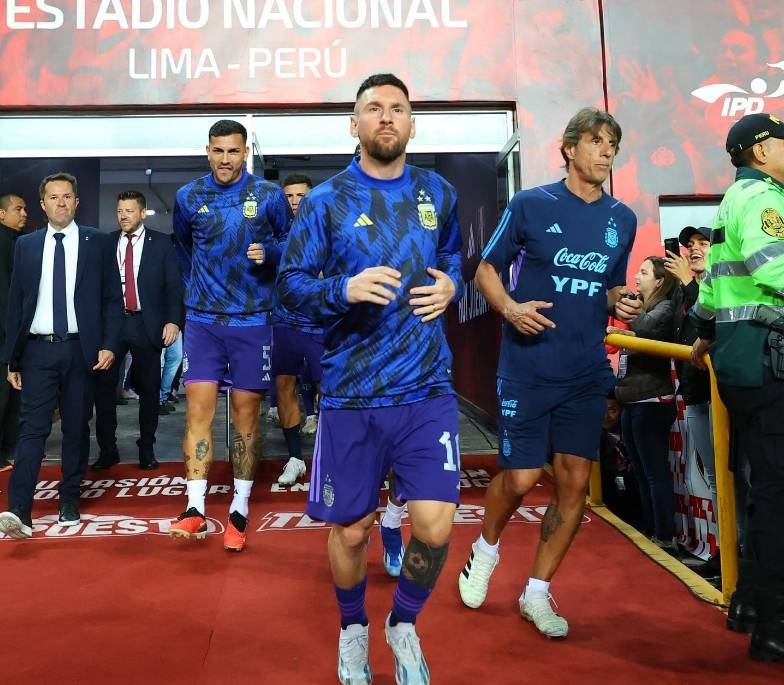 美洲篮球锦标赛完成小组赛，阿根廷与委内瑞拉队晋级淘汰赛的简单介绍