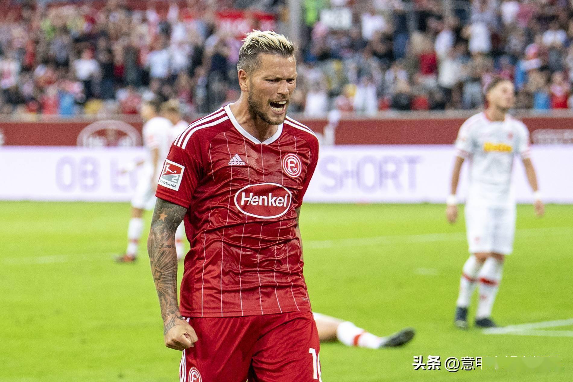 沙尔克继续颓势，连续不胜引发球迷担忧的简单介绍