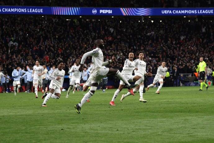 包含马德里竞技惨遭淘汰，欧冠之梦终结的词条