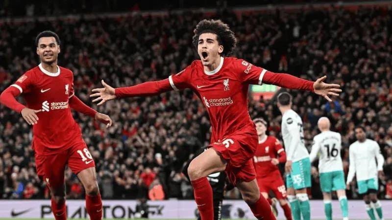 利物浦小将崭露头角，帮助球队取得连胜