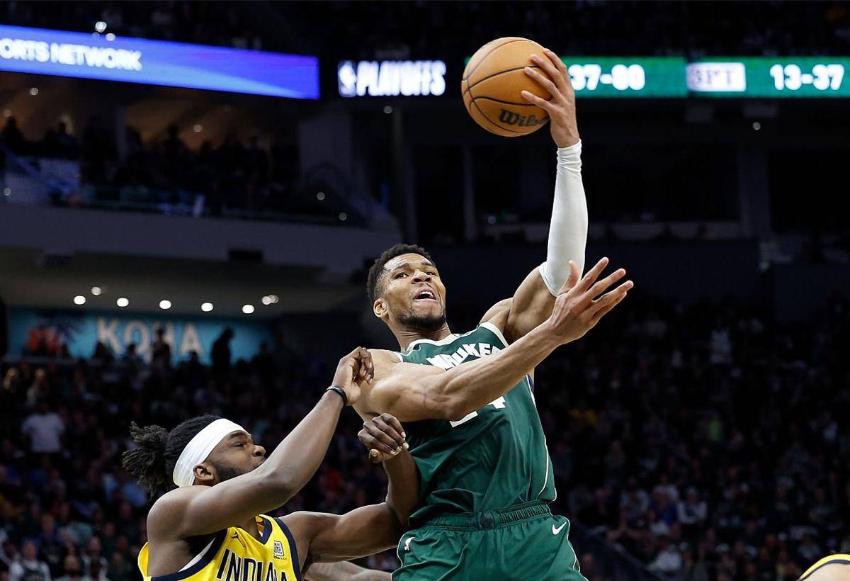 雄鹿绝地反击，字母哥以矛挡盾赢得魔术