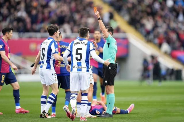 马赛队球员士气高涨，冲击联赛榜首的简单介绍