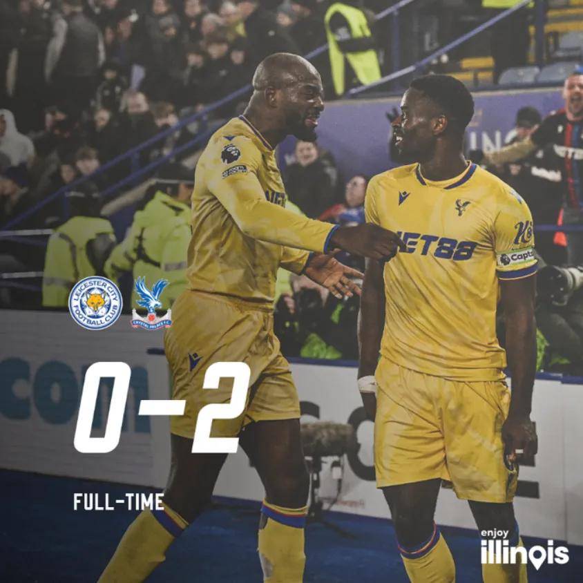 包含西汉姆联表现回暖，追赶前四空缺的词条