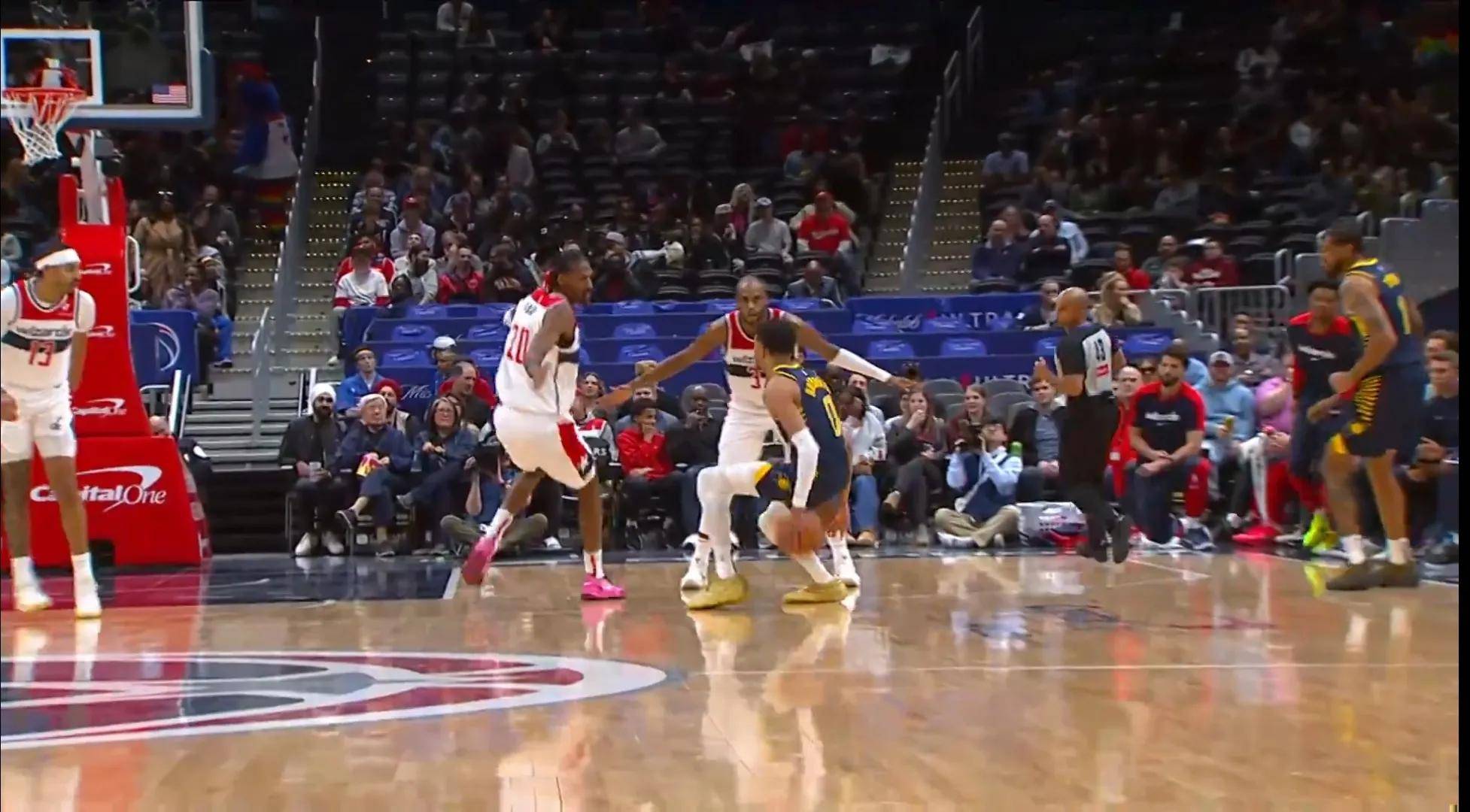 开云体育入口-NBA季后赛：独行侠逆转击败湖人晋级