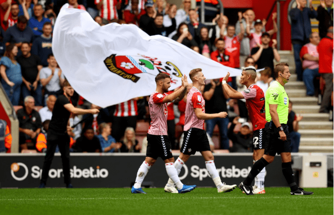 开云体育入口-卡迪夫城主场不敌桑德兰，英超保级悬念愈发扩大的简单介绍