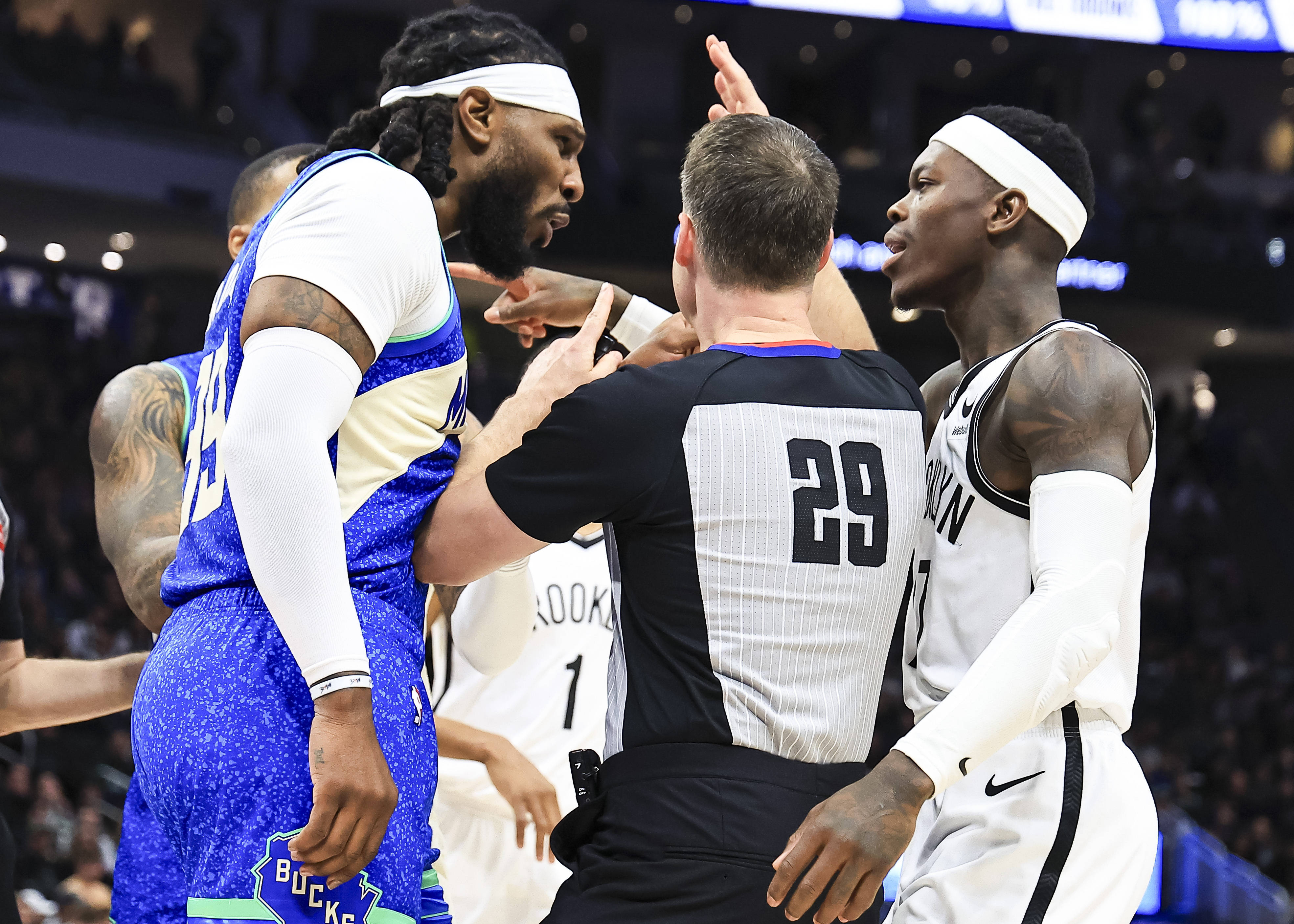 开云体育登录-篮网队vs火箭队，比赛胜利把握