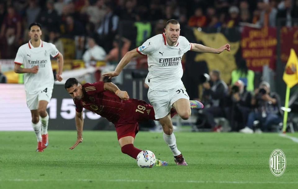 赛前专访：AC米兰主帅谈世俱杯目标的简单介绍