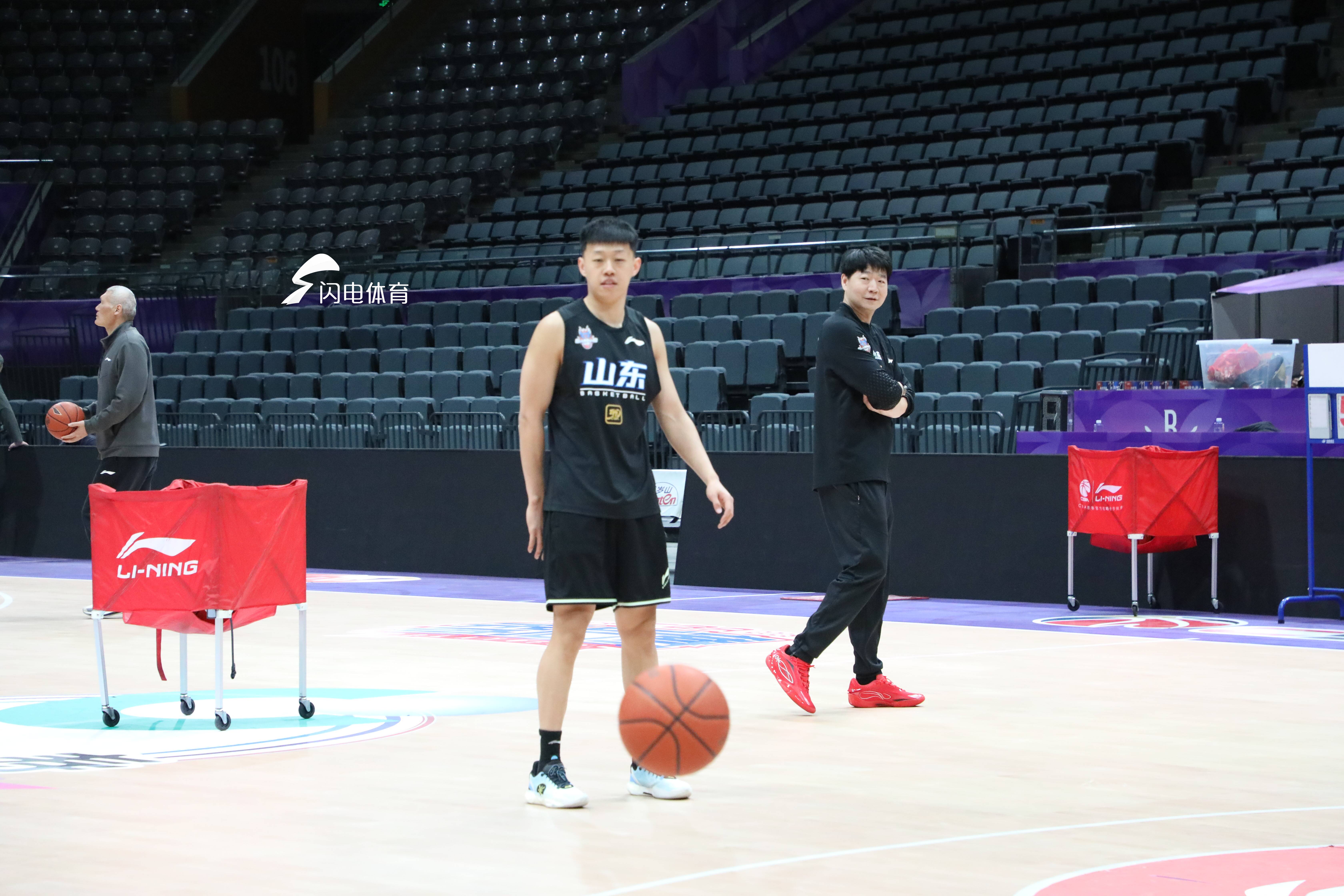 关于北控传出赛前伤病情况，卫冕冠军备战下一战的信息