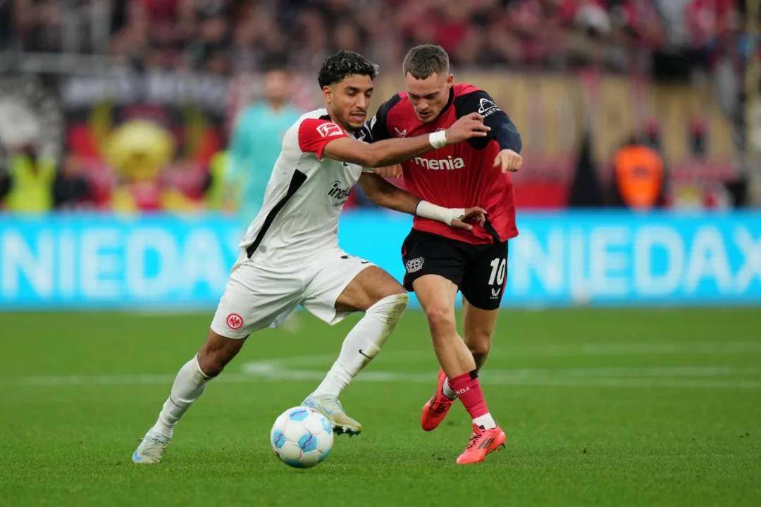 曼城继续追逐德甲球星，着眼未来战绩的简单介绍