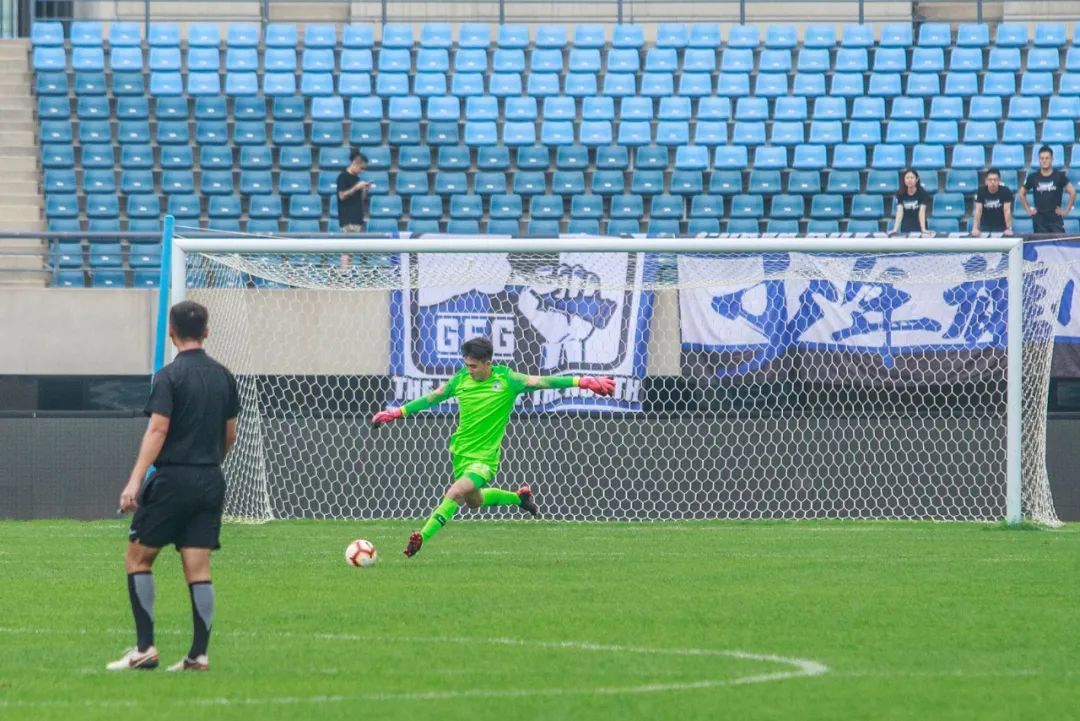 摩纳哥小将崭露头角，表现令人耳目一新