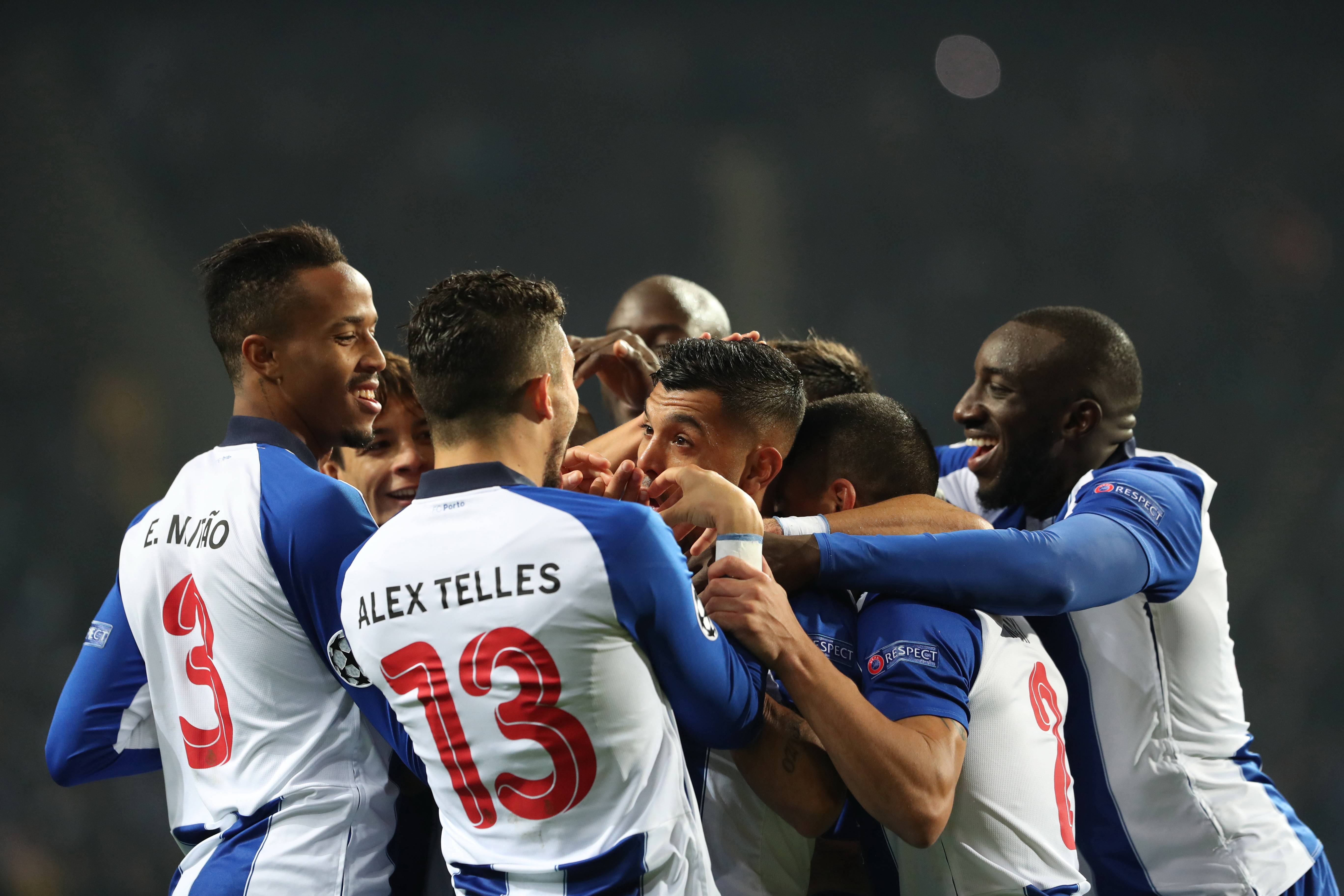 包含激情四射的对决即将上演，欧洲球队强强对决的词条