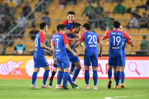 重庆斯威主场比负于河北华夏幸福，遭遇两连败