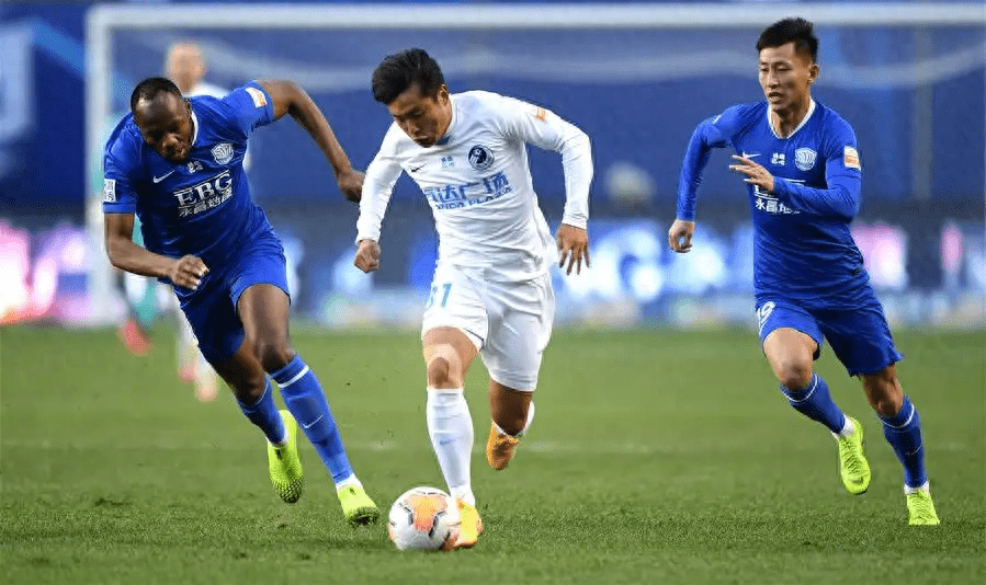 关于重庆力帆主帅积极调整战术应对的信息