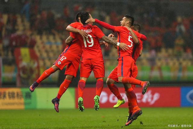 瑞典-击败冰岛，连续斩获轮胜利