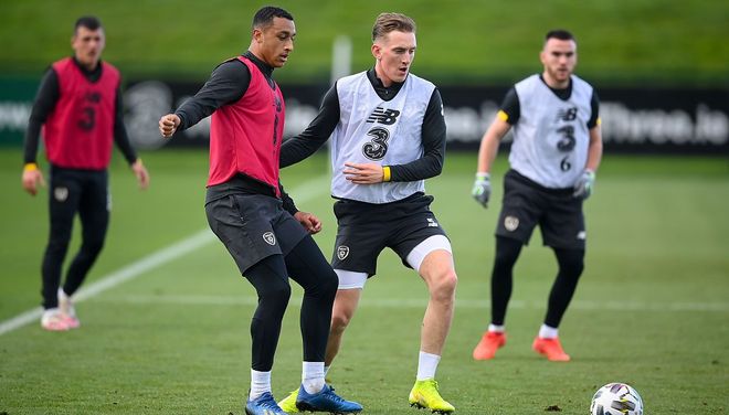 爱尔兰阻击奥地利，捷克斩获三分