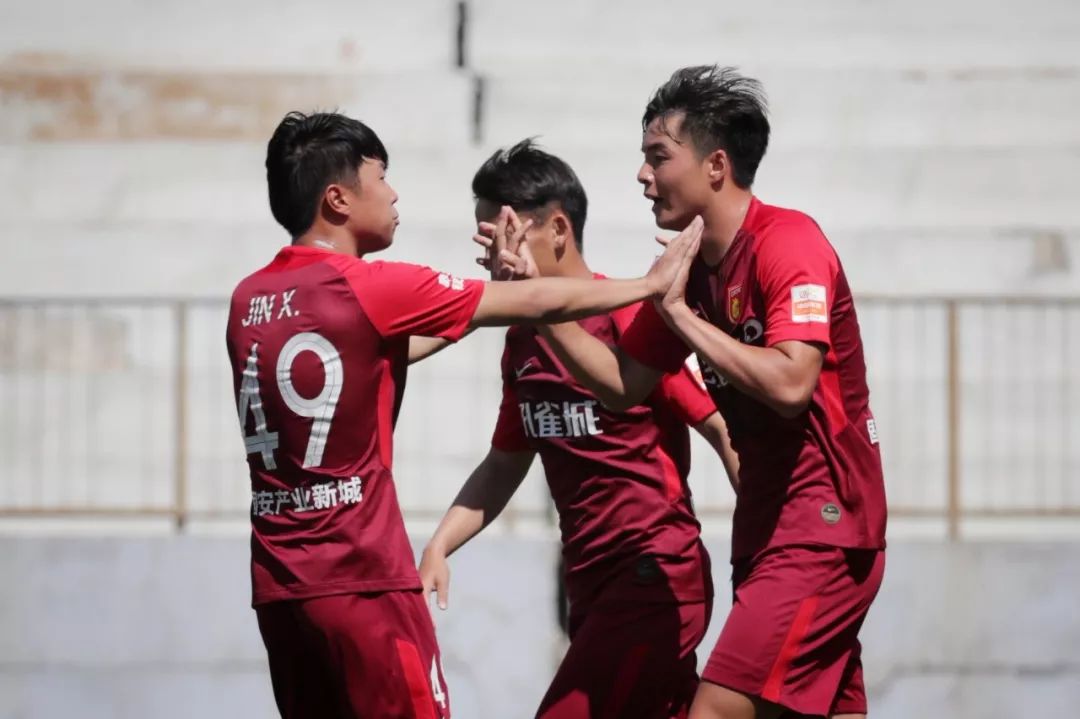 华夏幸福主场迎战卓尔，争夺保级资格