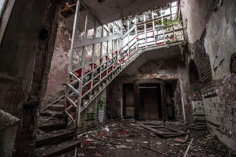 里尔斩获困难胜利，法甲冠军宝座摇摇欲坠