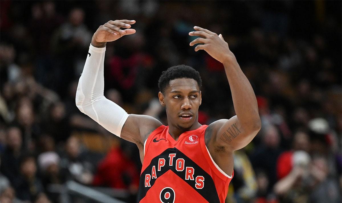 开云体育官网-猛龙主帅遭球员抵制，风波不断的简单介绍