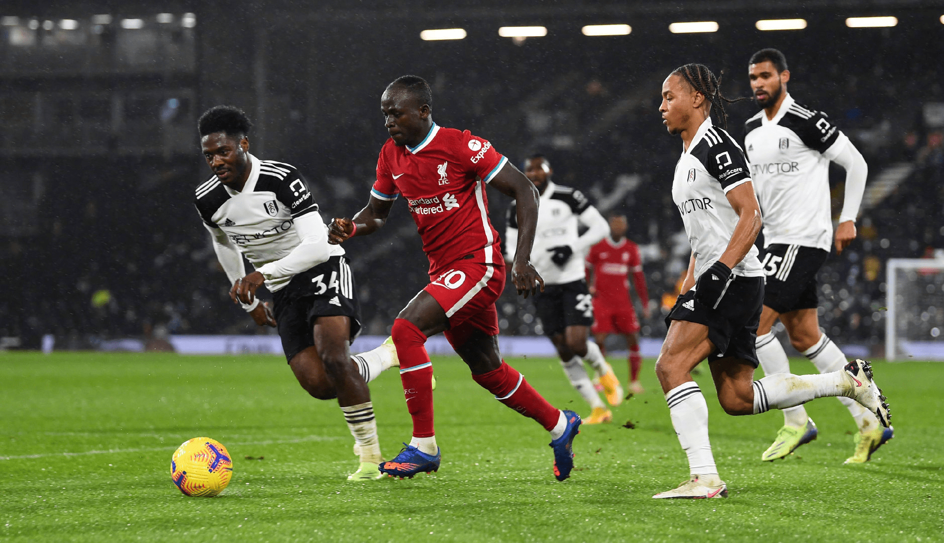 开云体育-富勒姆客场逆转，英超升班马实力尽显