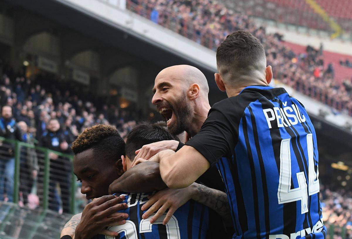 开云体育app-阿赫利·哈兹主场告捷，保住不败战绩的简单介绍