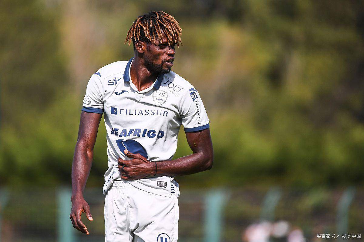 瓦朗谢纳连败丢分，保级形势凶险