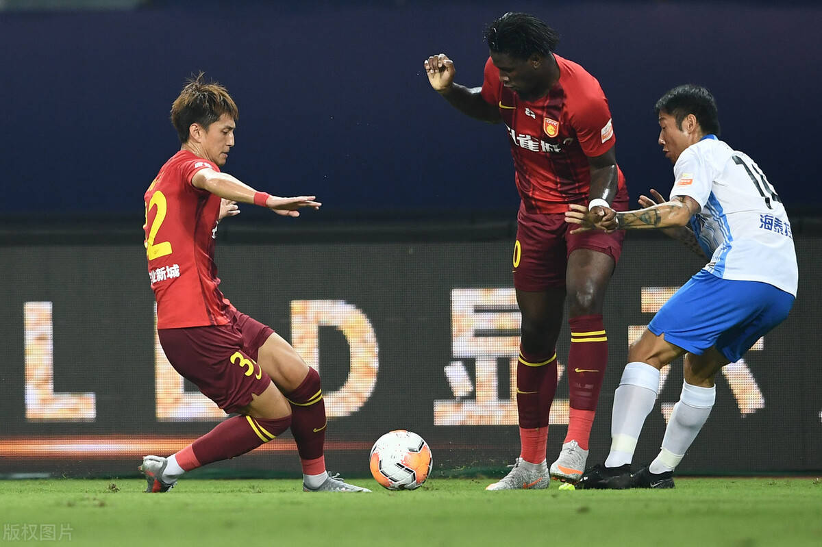 河北华夏幸福力争胜利，全力以赴的简单介绍