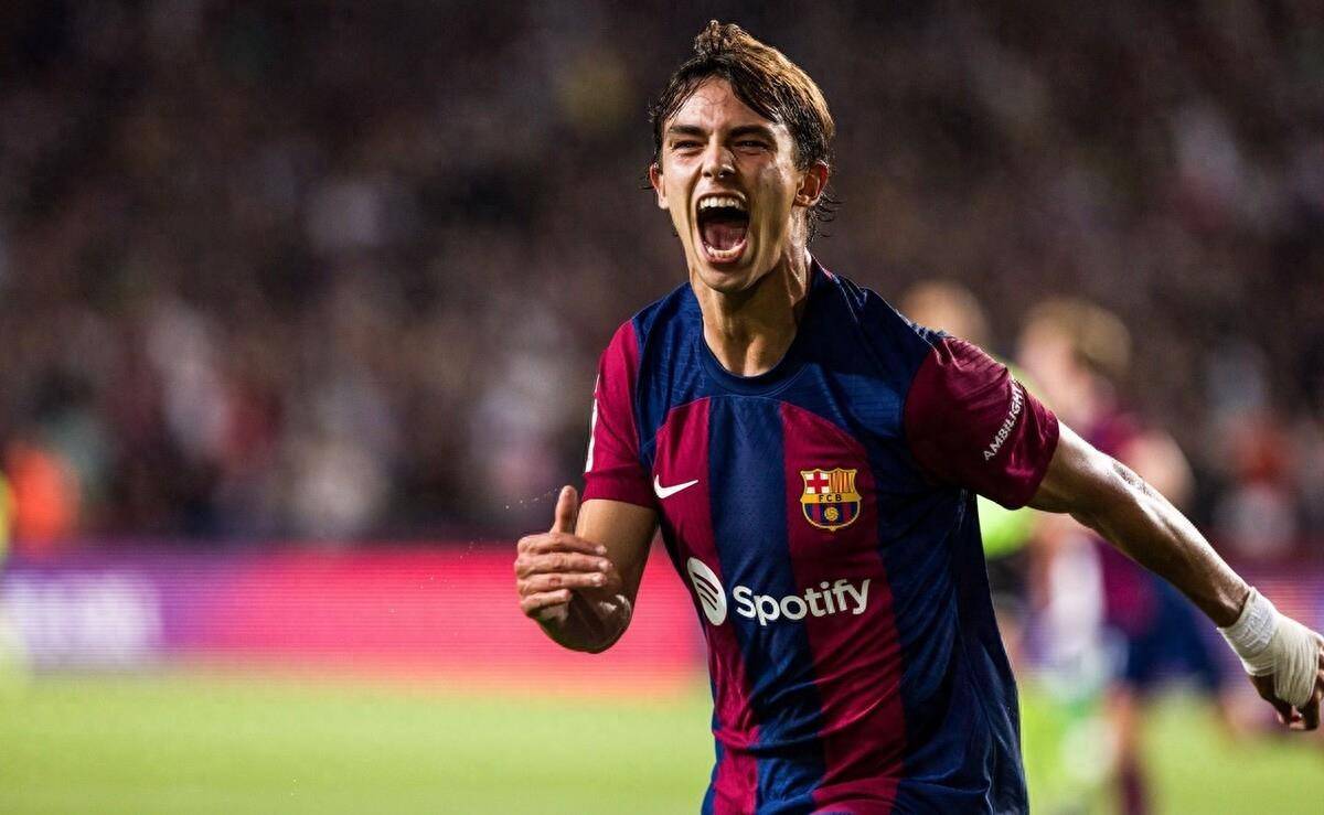 华伦西亚客场大胜，斩获关键胜利