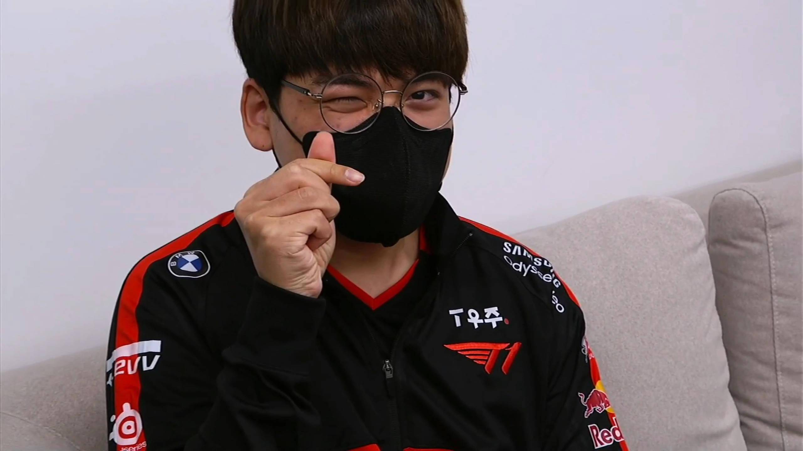 开云APP-关于TL碾压SHR，Zeus团战一打五焦点之战四强赛，技惊四座的信息