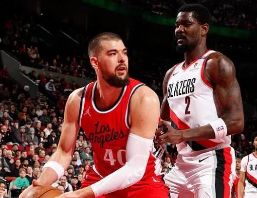 火箭轻取活塞，哈登38分全队最高