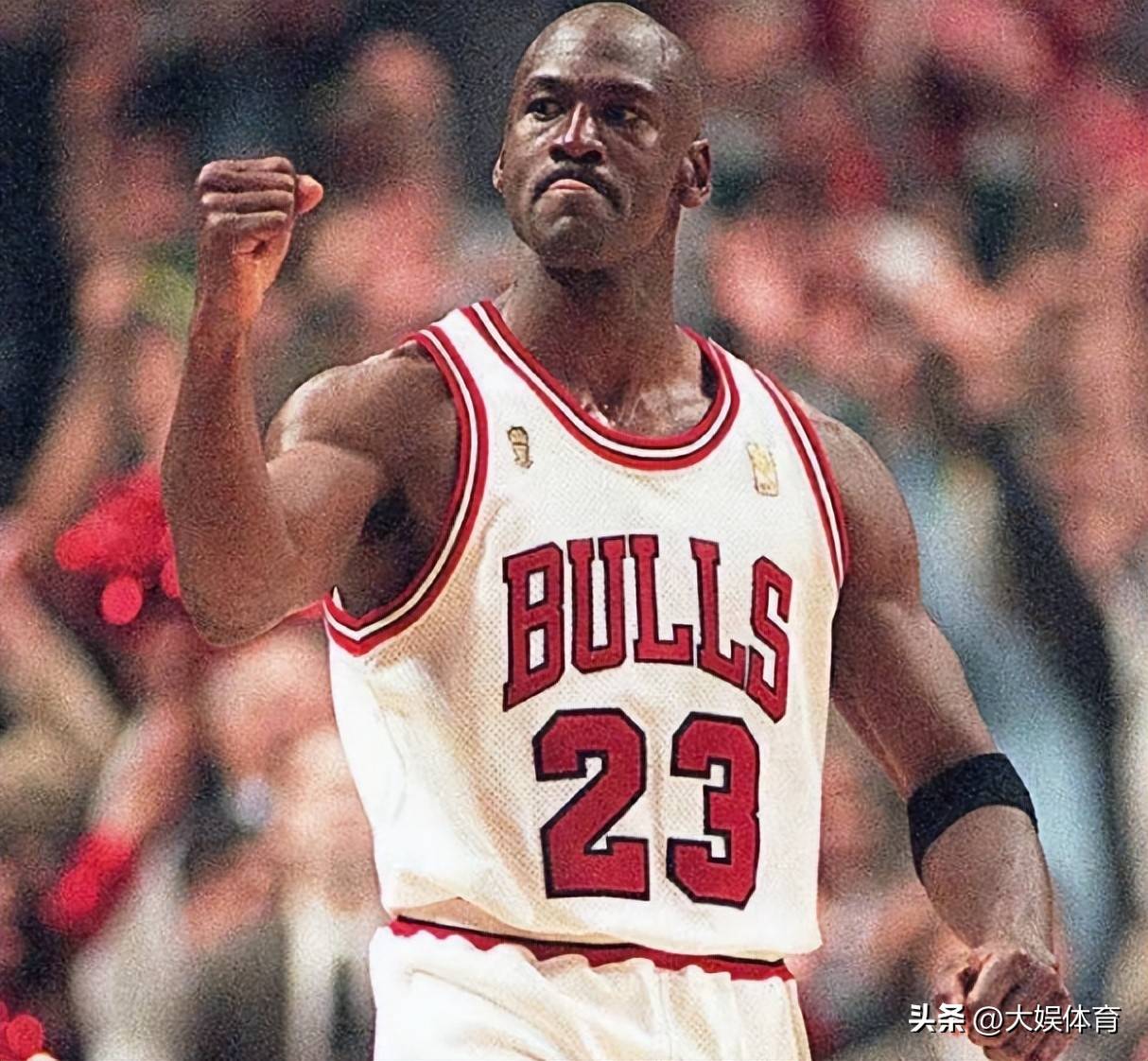 开云平台-关于骑士客场击败公牛，保持不败纪录的信息