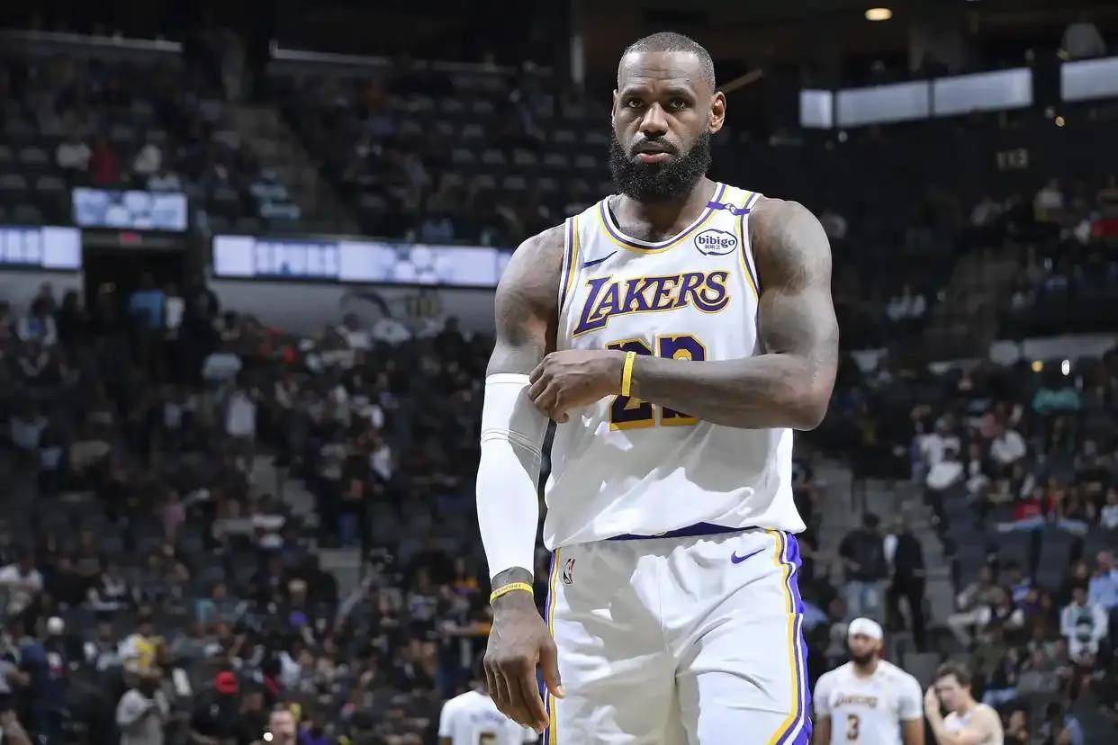 詹姆斯上演绝杀，骑士逆转步行者晋级东部决赛