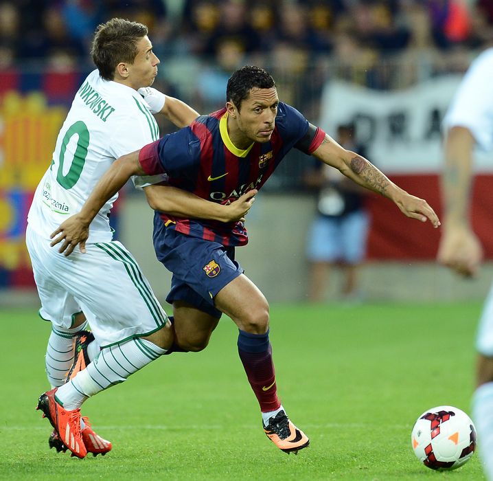 米什利主裁比较抢眼，但无助球队取胜