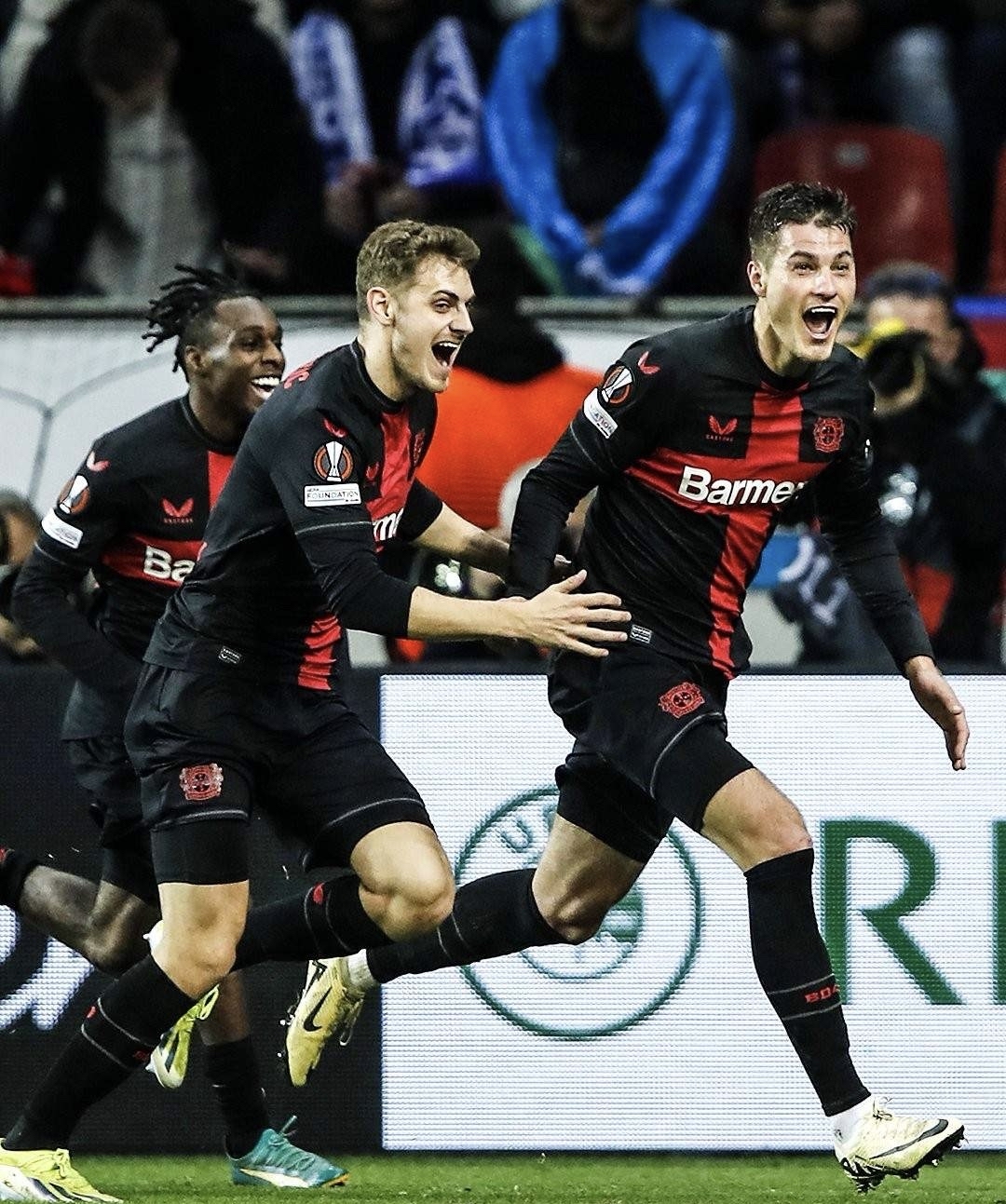 开云体育官网-勒沃库森险胜乌拉圭，格纳布里惊艳世界的简单介绍